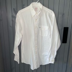 Linen Brooks Brothers Mens button down shirt